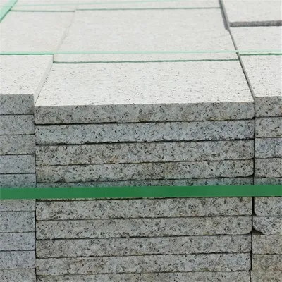 Гранитная доска для сжигания с золотыми кручеными фигурками из жареного теста